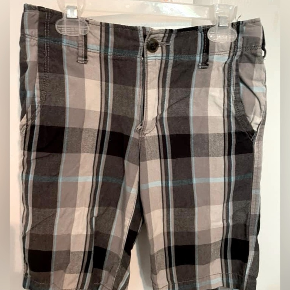Kid’s board shorts